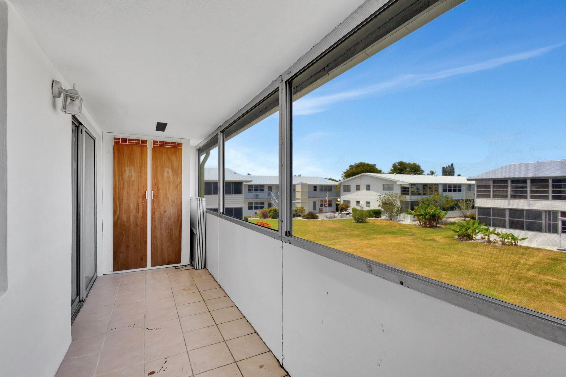 110 E Sheffield E, West Palm Beach, FL 33417 Photo