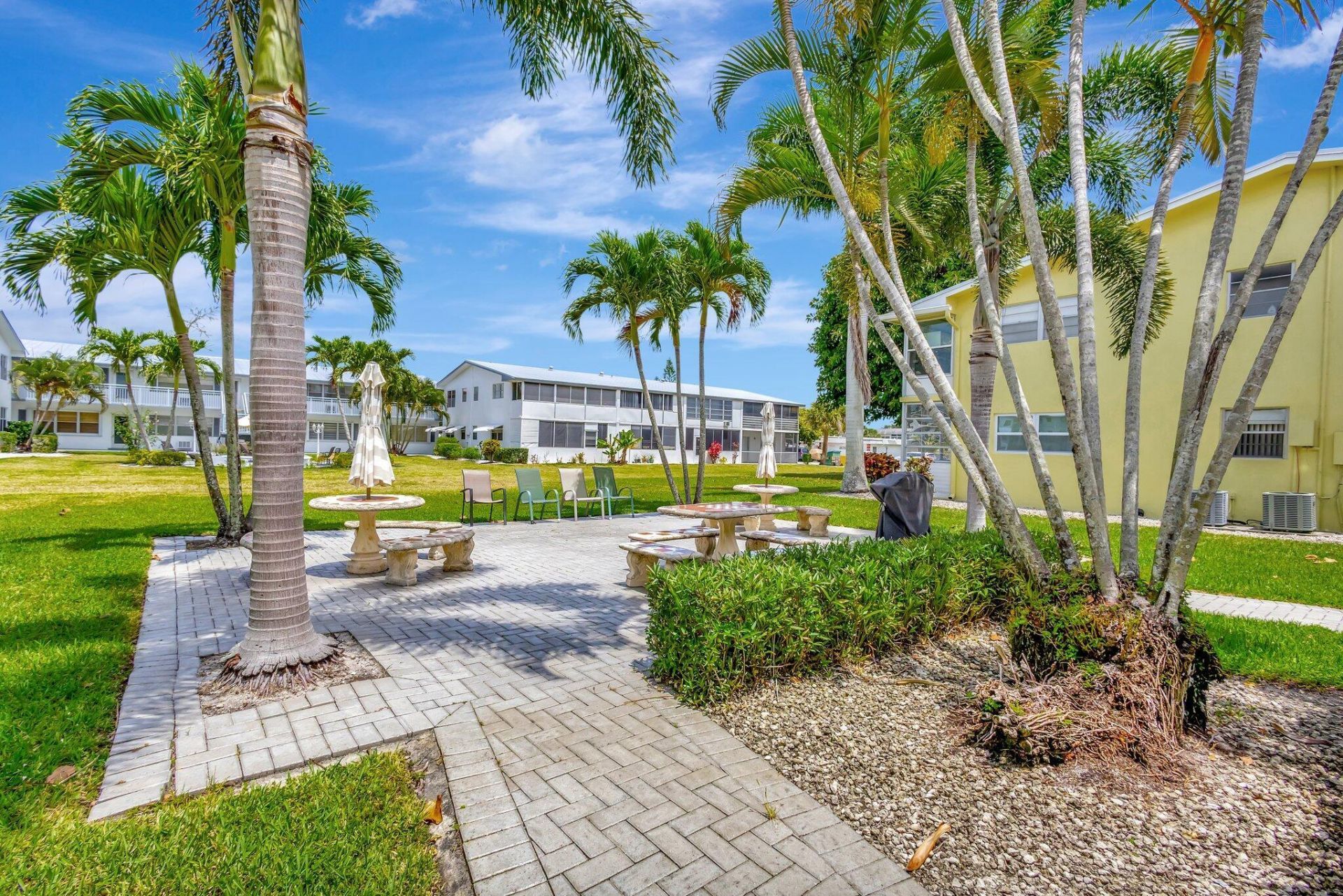 110 E Sheffield E, West Palm Beach, FL 33417 Photo