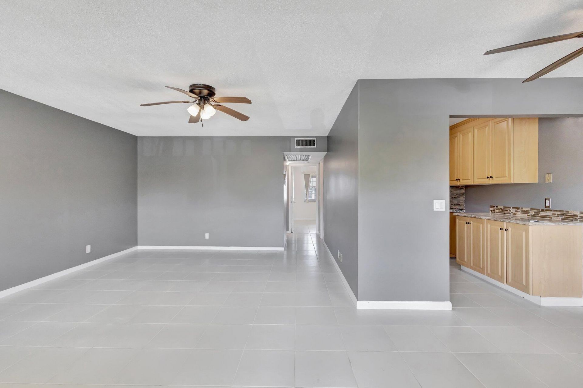 110 E Sheffield E, West Palm Beach, FL 33417 Photo