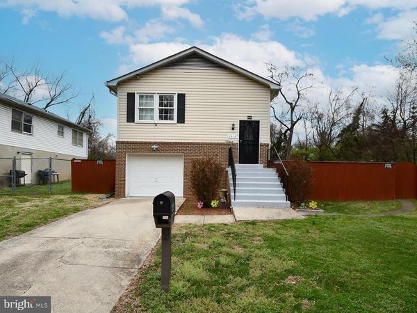 5616 KOLB STREET, CAPITOL HEIGHTS, MD 20743