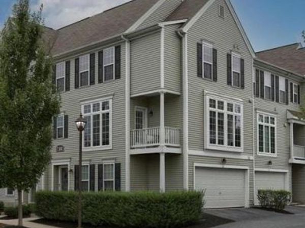 3017 MERIDIAN CMNS COMMONS, Unit A, MECHANICSBURG, PA 17055