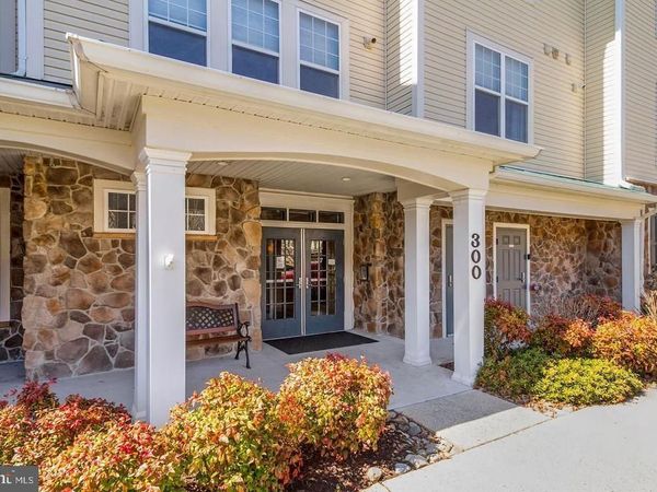 300 HIGH GABLES DRIVE, Unit 305, GAITHERSBURG, MD 20878