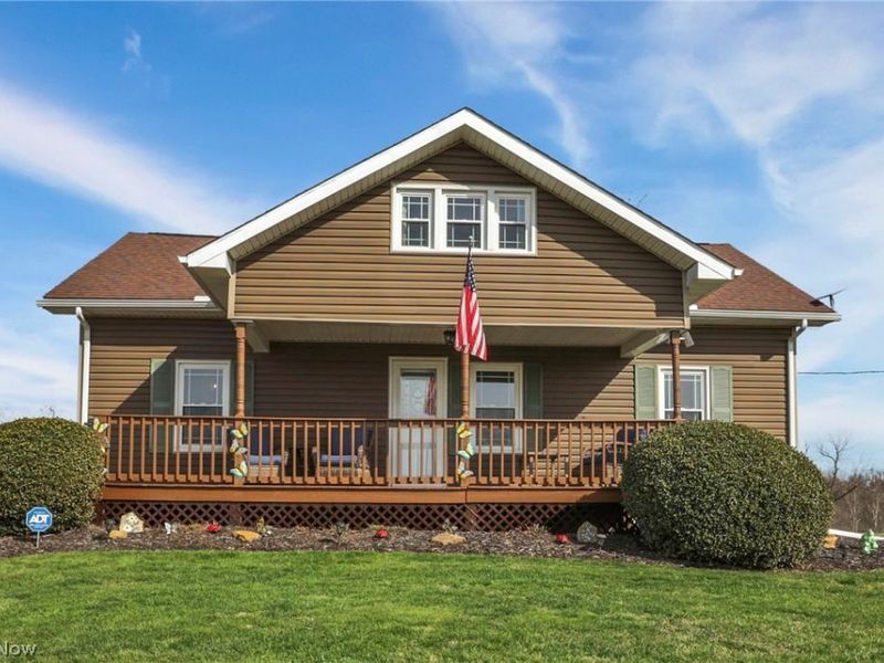 5502 Dutch Ridge, New Straitsville, OH 43766 Photo 3