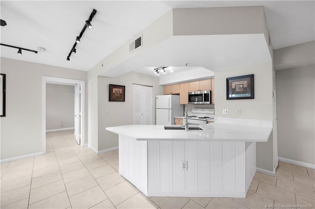 3674 NW Adriatic Lane, Jensen Beach, FL 34957 Photo