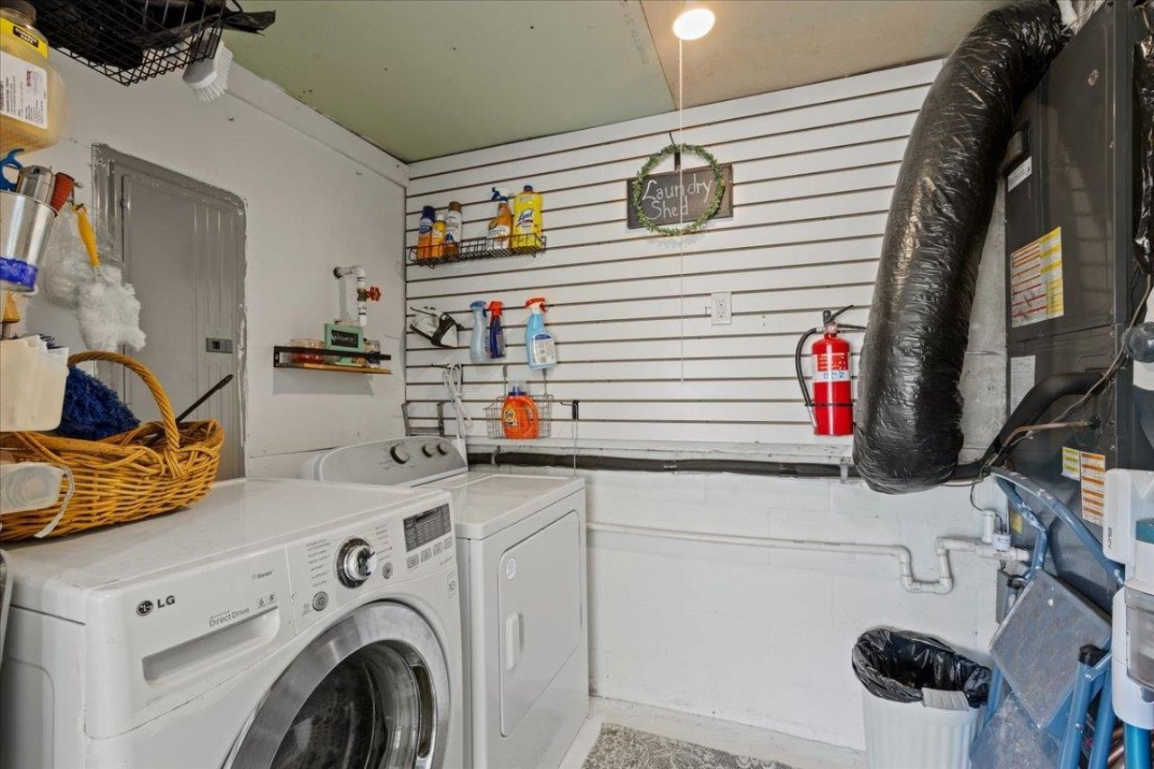 1506 NE Cedar Street , Steinhatchee, FL 32359 Photo