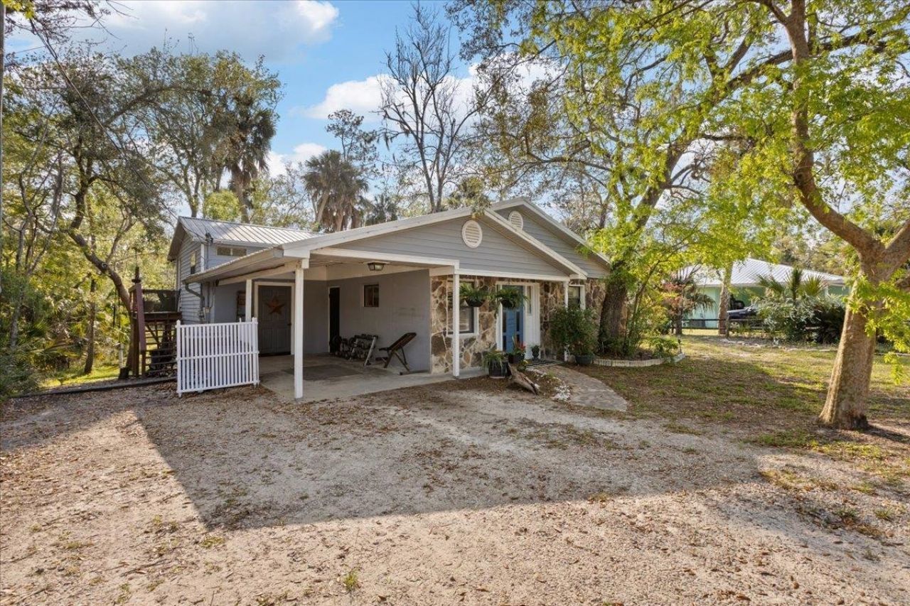 1506 NE Cedar Street , Steinhatchee, FL 32359 Photo