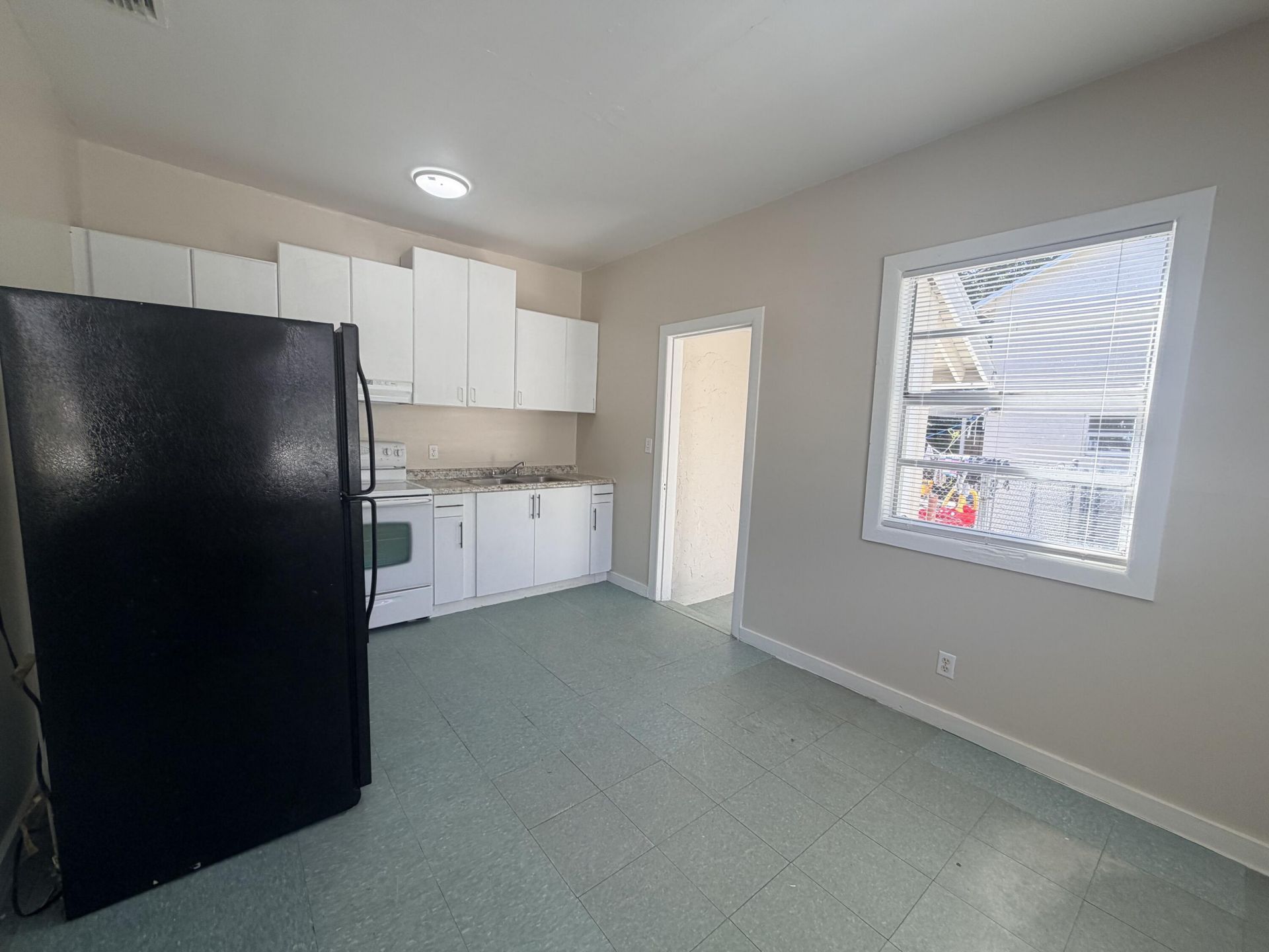 504 El Prado, West Palm Beach, FL 33405 Photo