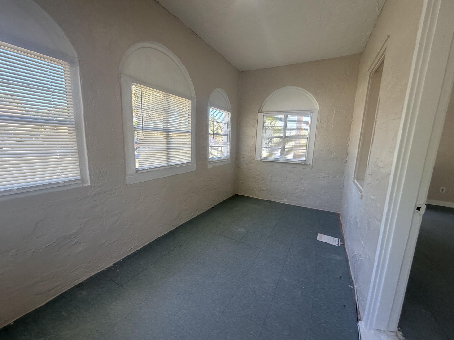 504 El Prado, West Palm Beach, FL 33405 Photo