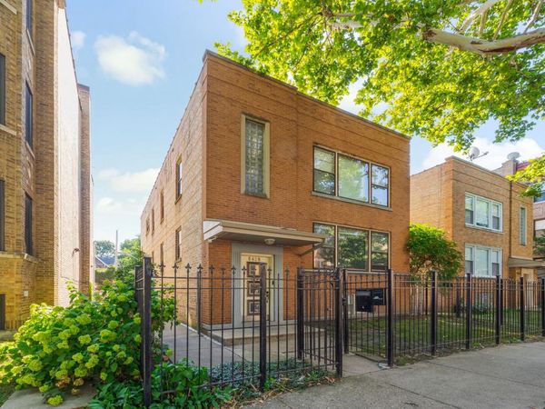 5429 N Kimball Avenue , Unit 1, Chicago, IL 60625