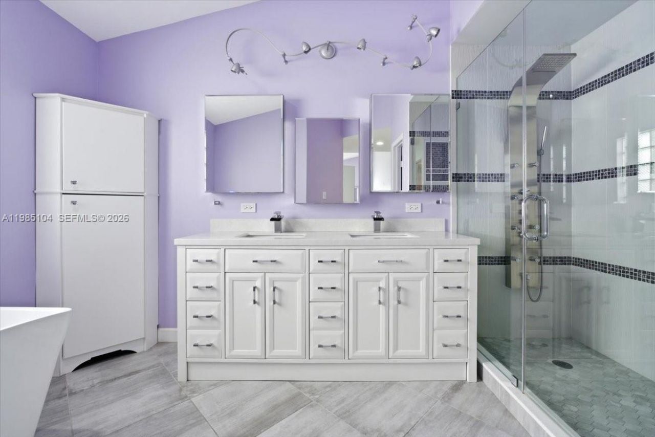 354 Bermuda Springs Dr , Weston, FL 33326 Photo