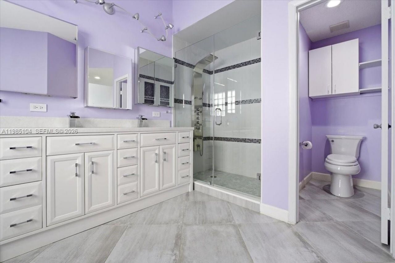 354 Bermuda Springs Dr , Weston, FL 33326 Photo