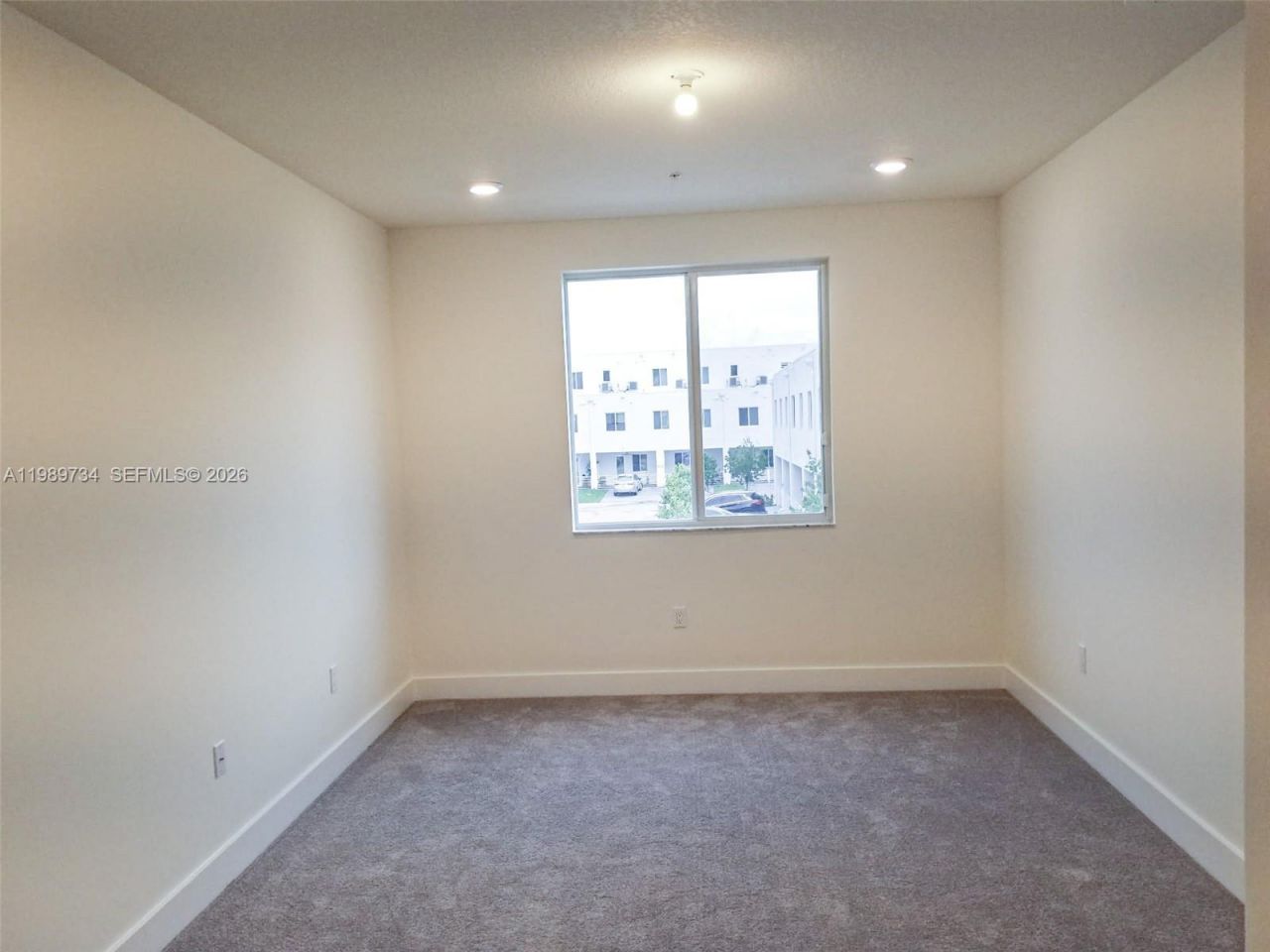 6425 NW 103rd Pl, Unit 106, Doral, FL 33178 Photo