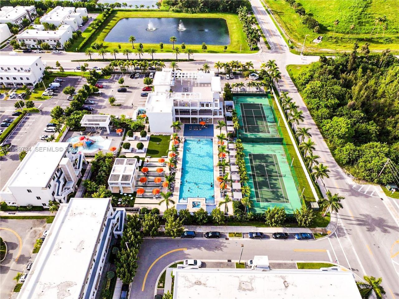6425 NW 103rd Pl, Unit 106, Doral, FL 33178 Photo