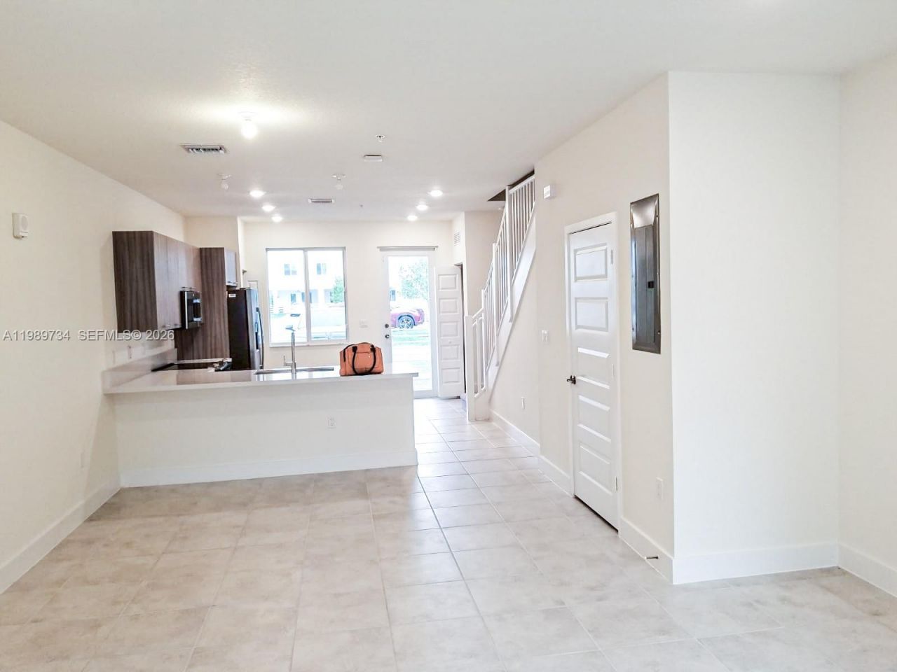 6425 NW 103rd Pl, Unit 106, Doral, FL 33178 Photo