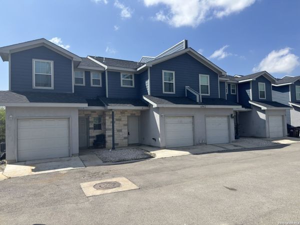 6942 Crestway, Unit 2, San Antonio, TX 78239