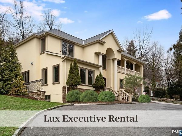 230 Hillcrest Road, RIDGEWOOD, NJ 07450