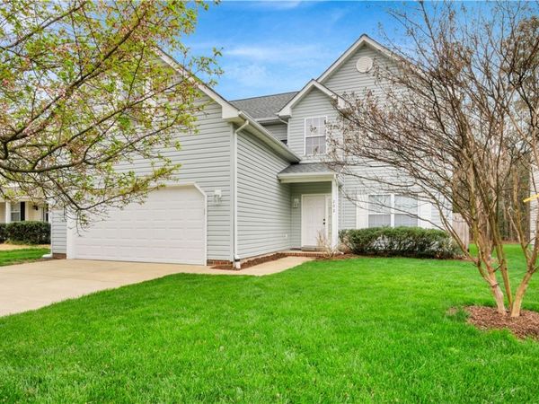 202 Vivian Court, Yorktown, VA 23690