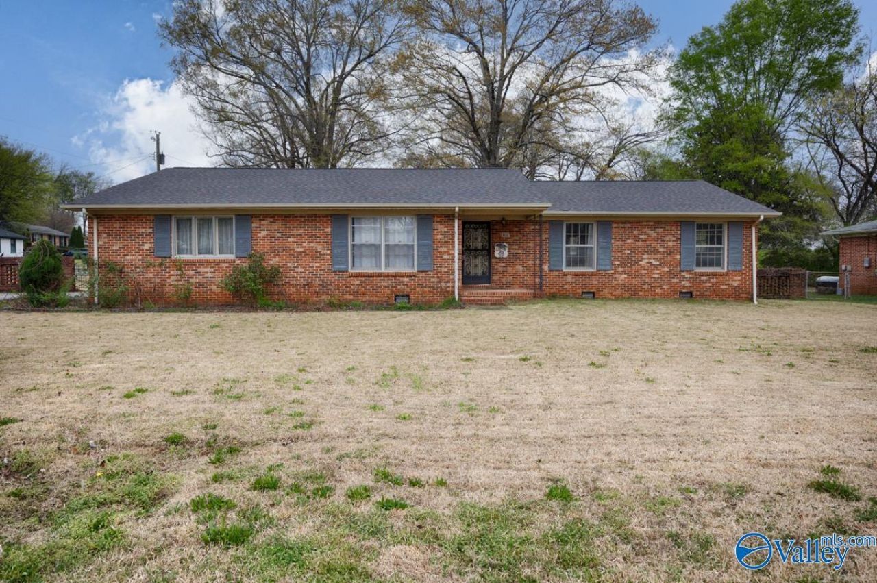 366 College Park Court Nw, Huntsville, AL 35805 Main Photo