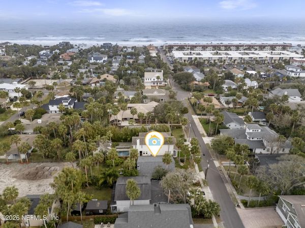 331 10TH Street, Atlantic Beach, FL 32233