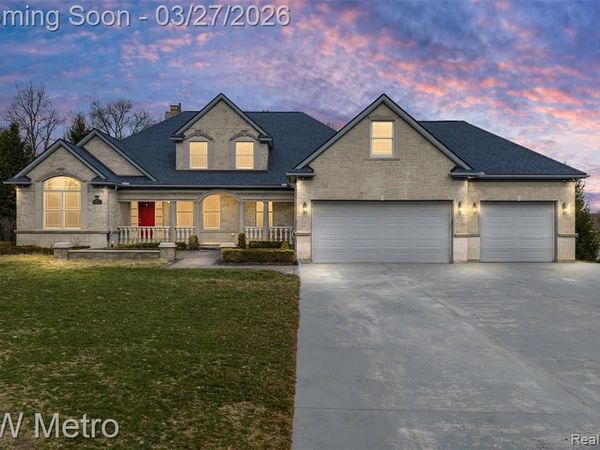 65884 Windrose Court, Ray Twp, MI 48096