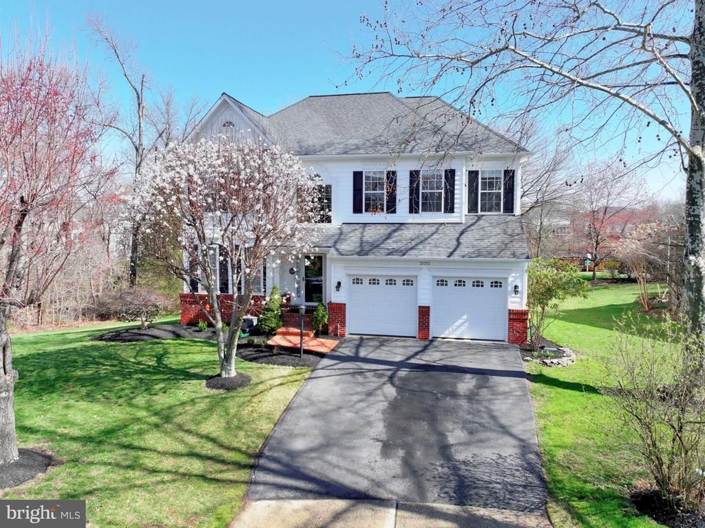 21312 SMALL BRANCH PLACE, BROADLANDS, VA 20148