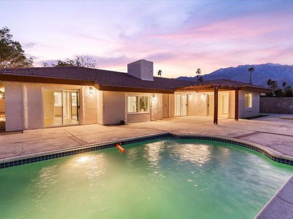 3190 E Vincentia Road, Palm Springs, CA 92262