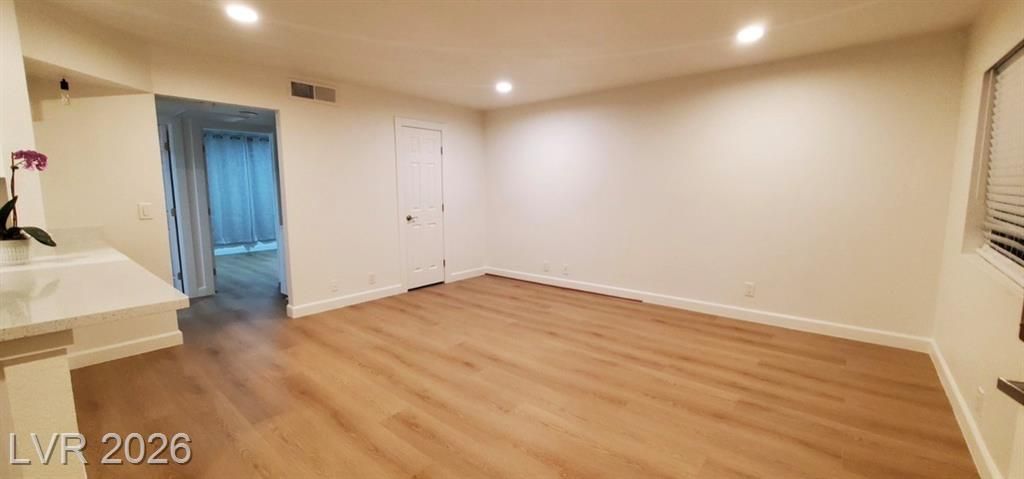 2121 Oceanus Lane, Unit 4, Las Vegas, NV 89115 Main Photo