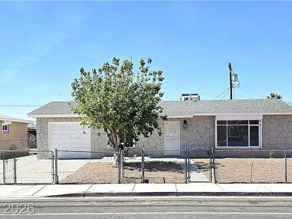 1636 J Street, Las Vegas, NV 89106