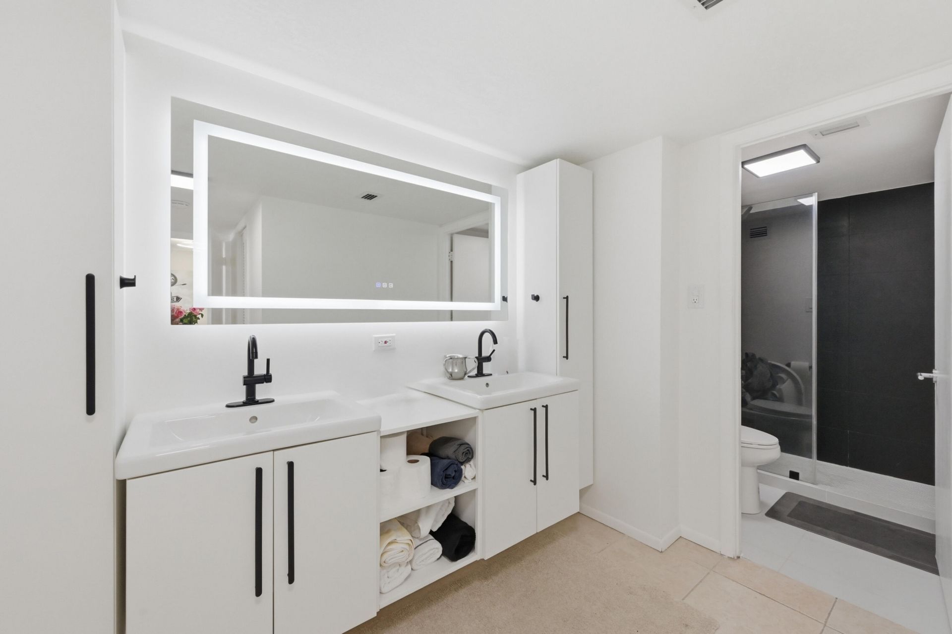 18011 Biscayne Boulevard, Unit 1502, Aventura, FL 33160 Photo