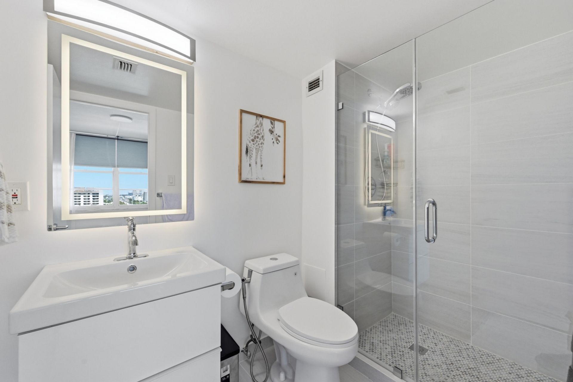 18011 Biscayne Boulevard, Unit 1502, Aventura, FL 33160 Photo