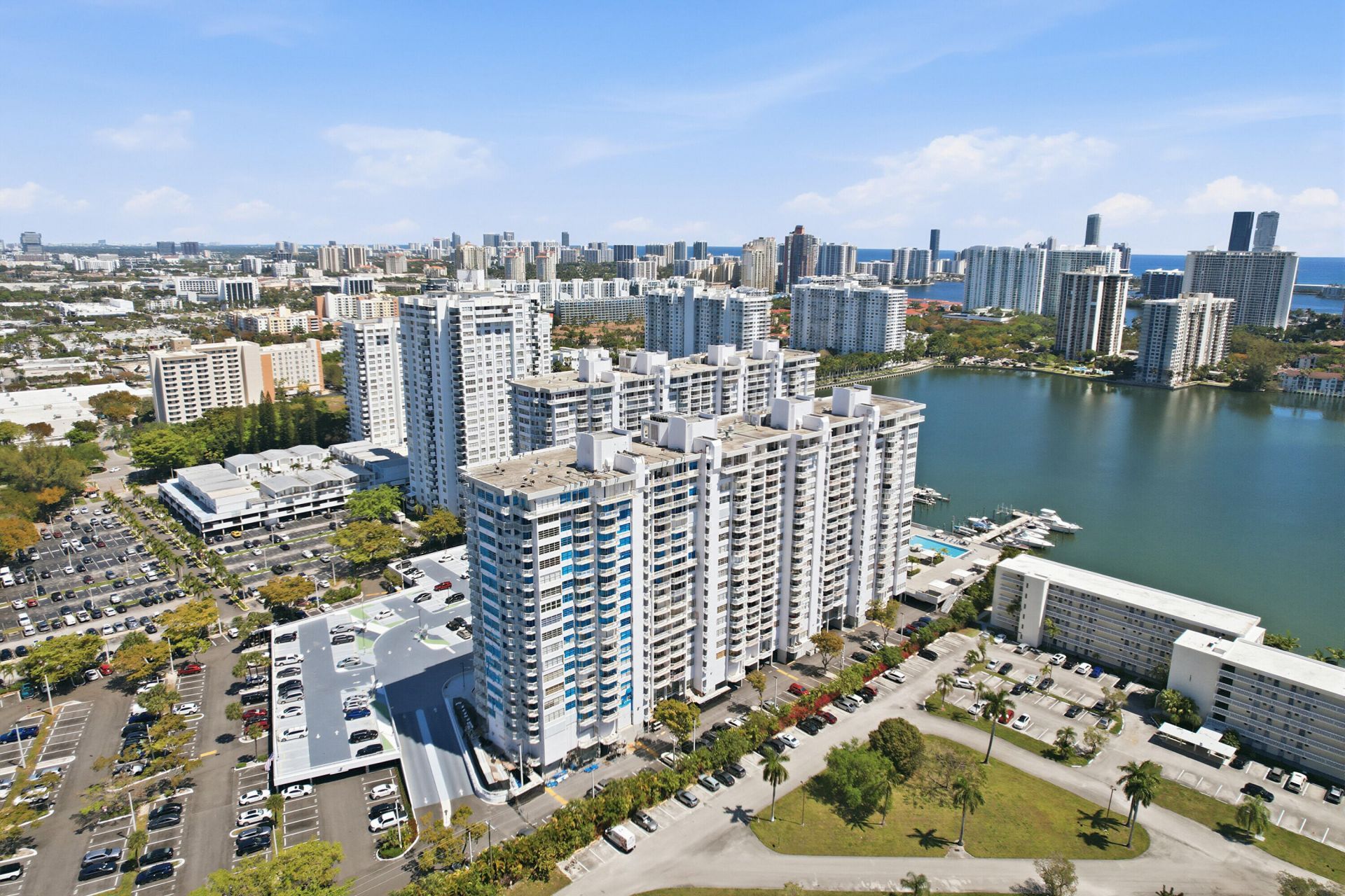 18011 Biscayne Boulevard, Unit 1502, Aventura, FL 33160 Photo
