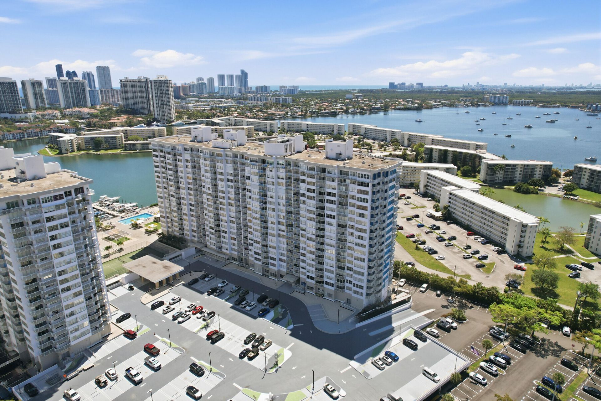 18011 Biscayne Boulevard, Unit 1502, Aventura, FL 33160 Photo