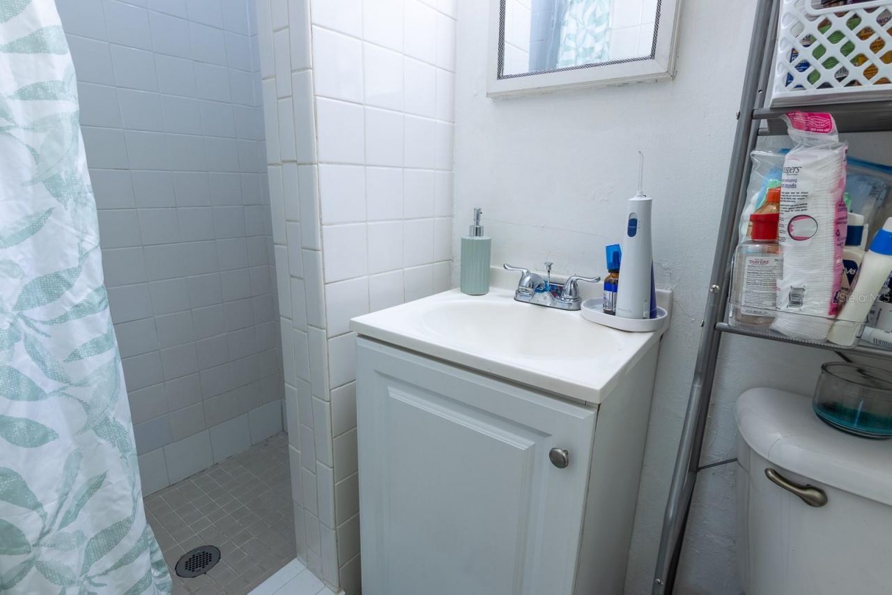 610 N East Avenue , Sarasota, FL 34237 Photo