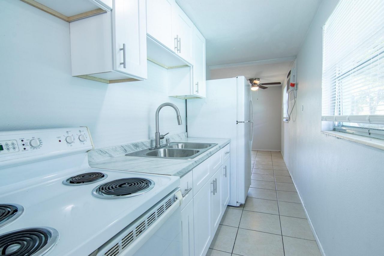 610 N East Avenue , Sarasota, FL 34237 Photo