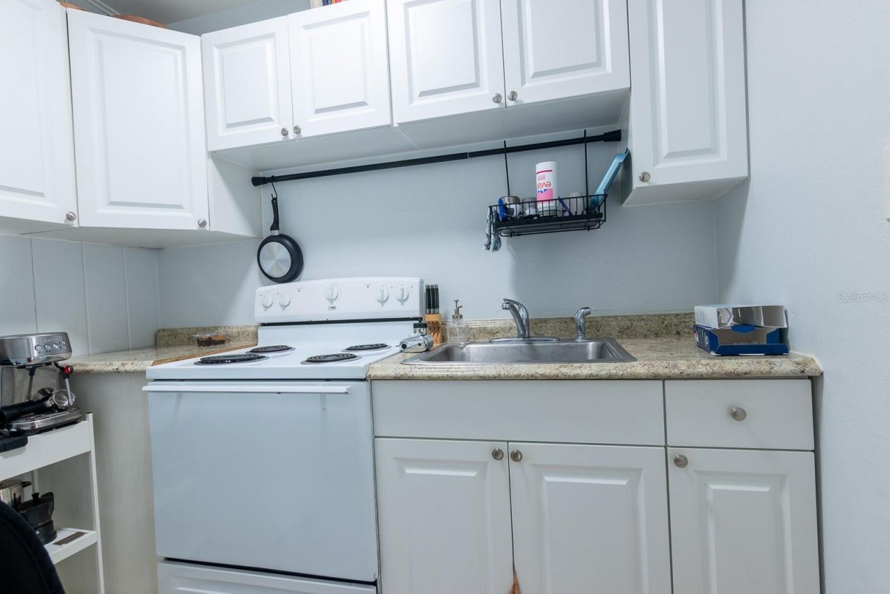 610 N East Avenue , Sarasota, FL 34237 Photo