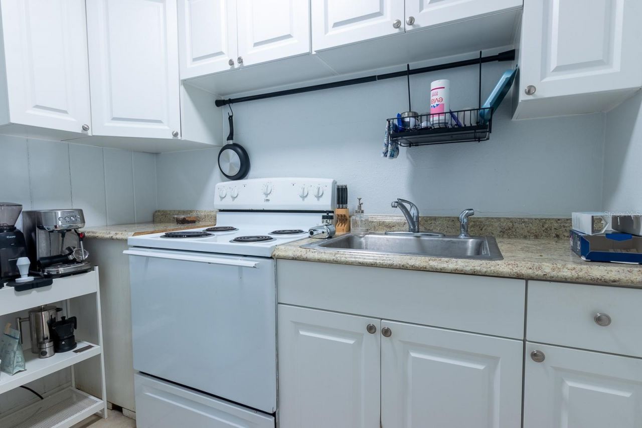 610 N East Avenue , Sarasota, FL 34237 Photo