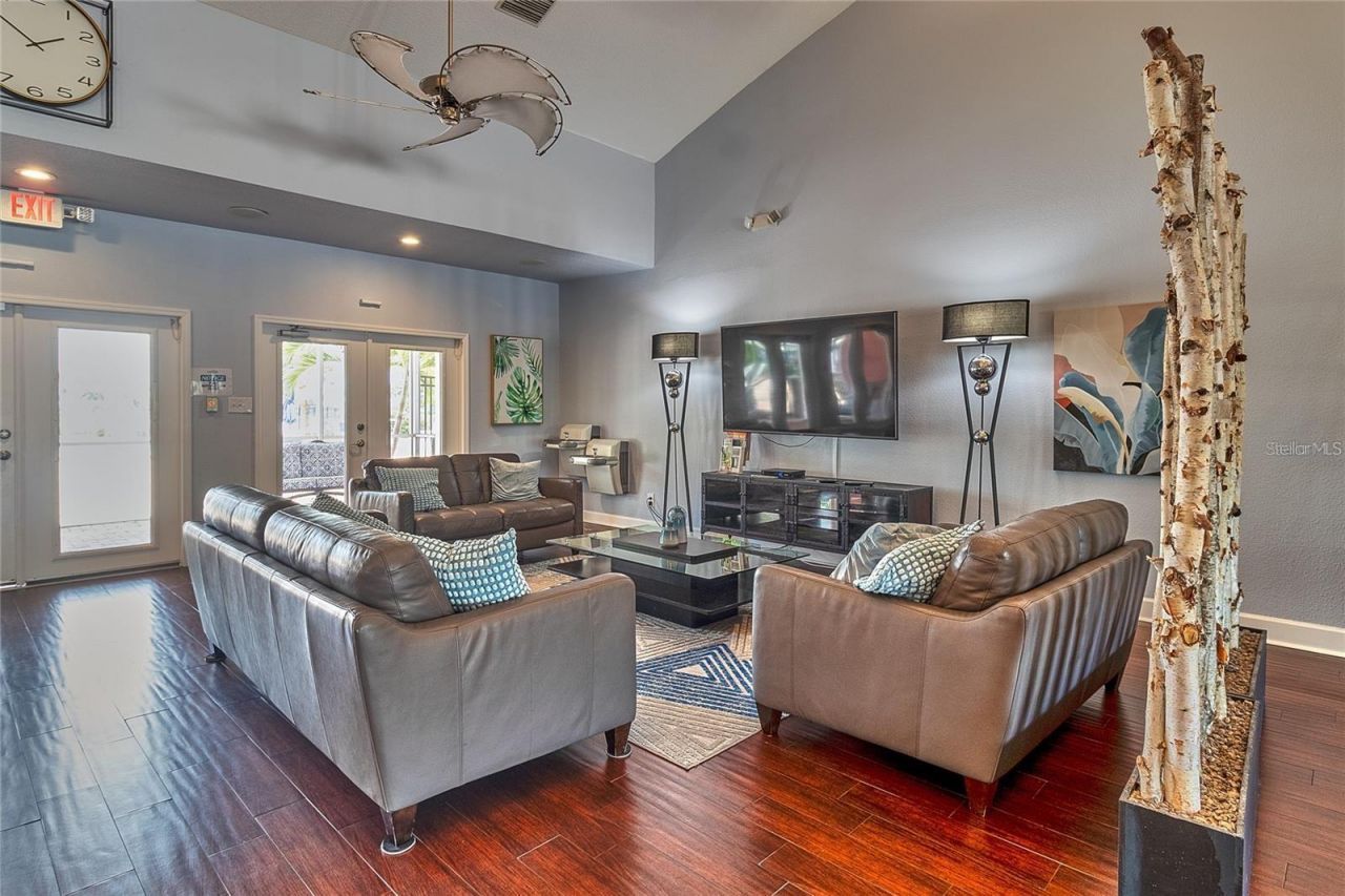 3893 Pompano Drive Se, Unit C, Saint Petersburg, FL 33705 Photo