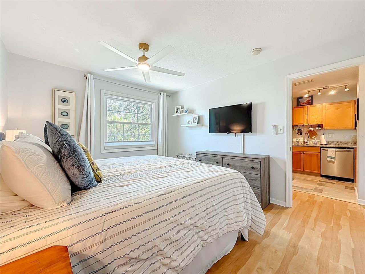 3893 Pompano Drive Se, Unit C, Saint Petersburg, FL 33705 Photo