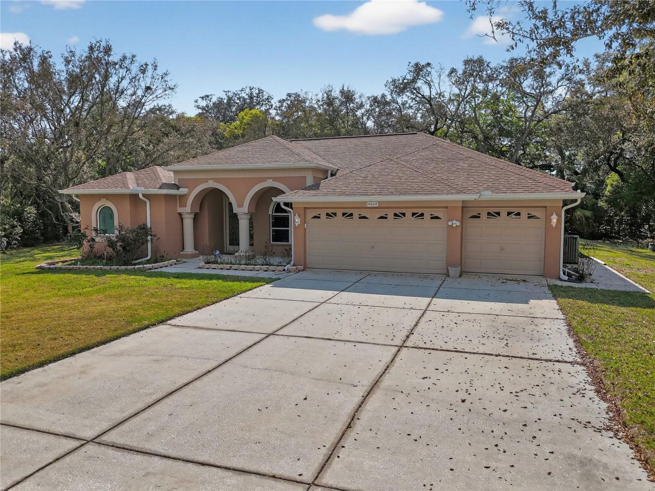 14024 Warm Springs Court, Hudson, FL 34667 Photo