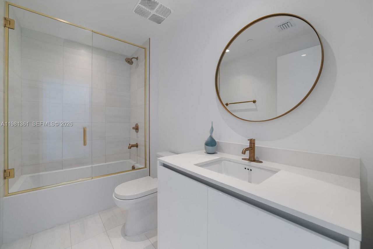 2678 Tigertail Ave , Unit 802, Coconut Grove, FL 33133 Photo