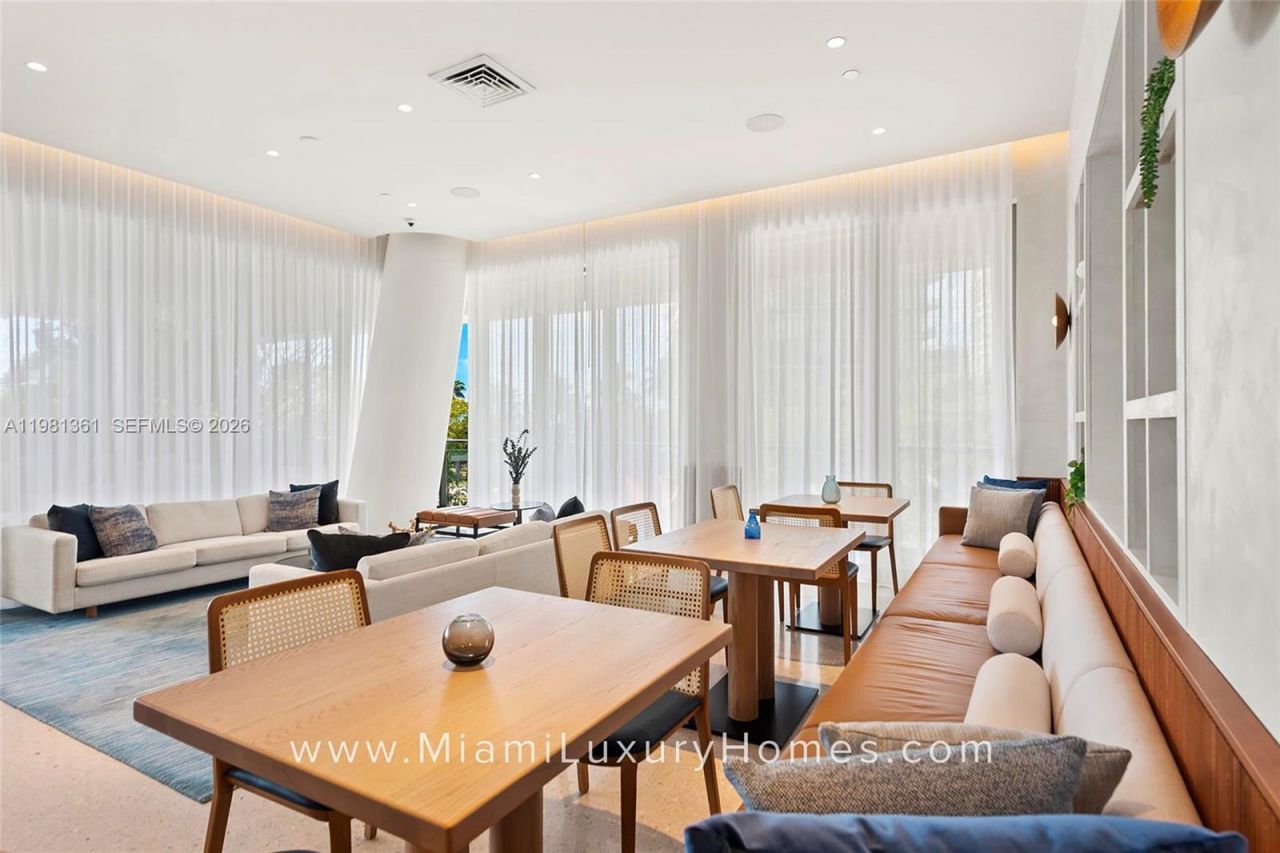 2678 Tigertail Ave , Unit 802, Coconut Grove, FL 33133 Photo