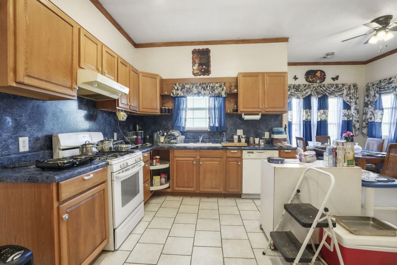 364 Good Hope Road Photo 18