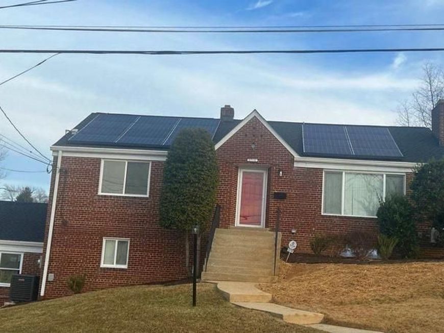 5718 Black Hawk Drive, Oxon Hill, MD 20745 Main Photo