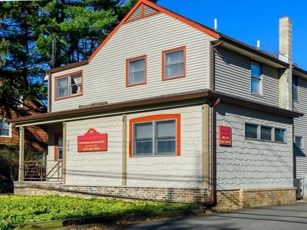 29 Smull Ave, Caldwell, NJ 07006