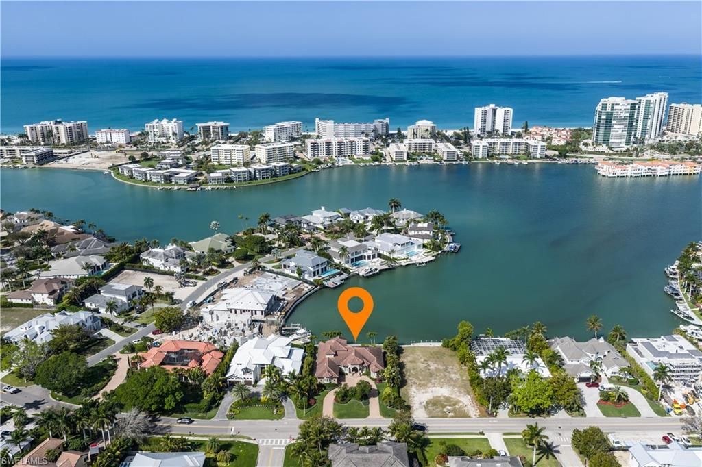 3433 Crayton Rd, Naples, FL 34103 Photo