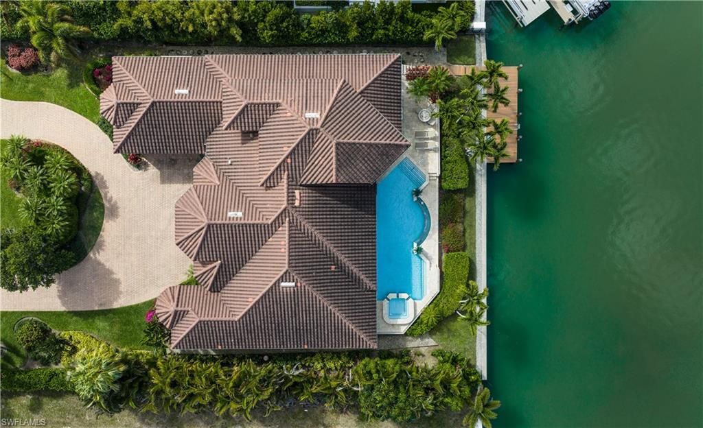 3433 Crayton Rd, Naples, FL 34103 Photo