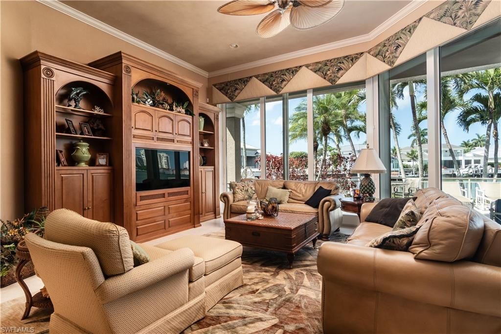 3433 Crayton Rd, Naples, FL 34103 Photo