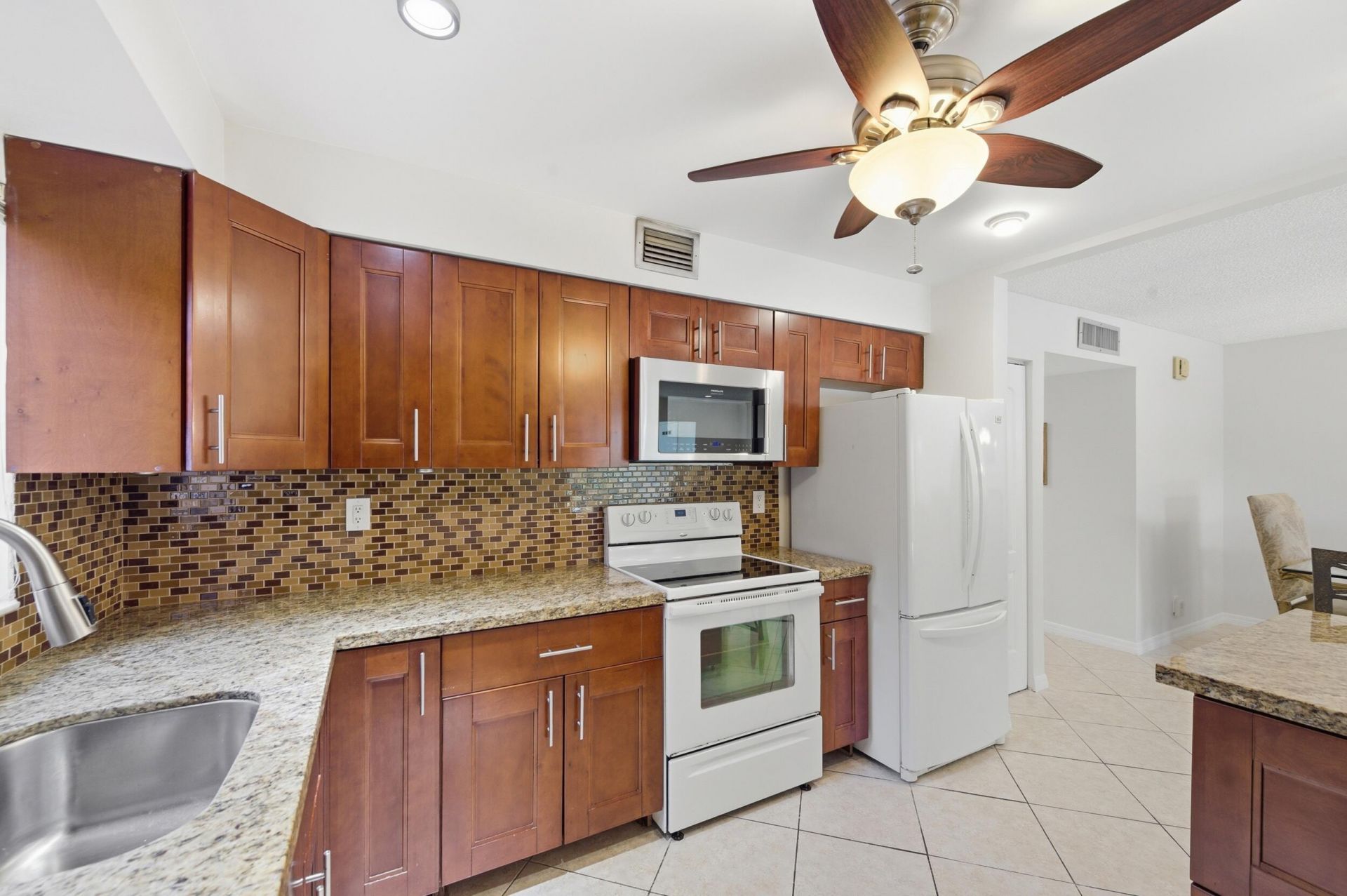 129 Piedmont C, Delray Beach, FL 33484 Photo