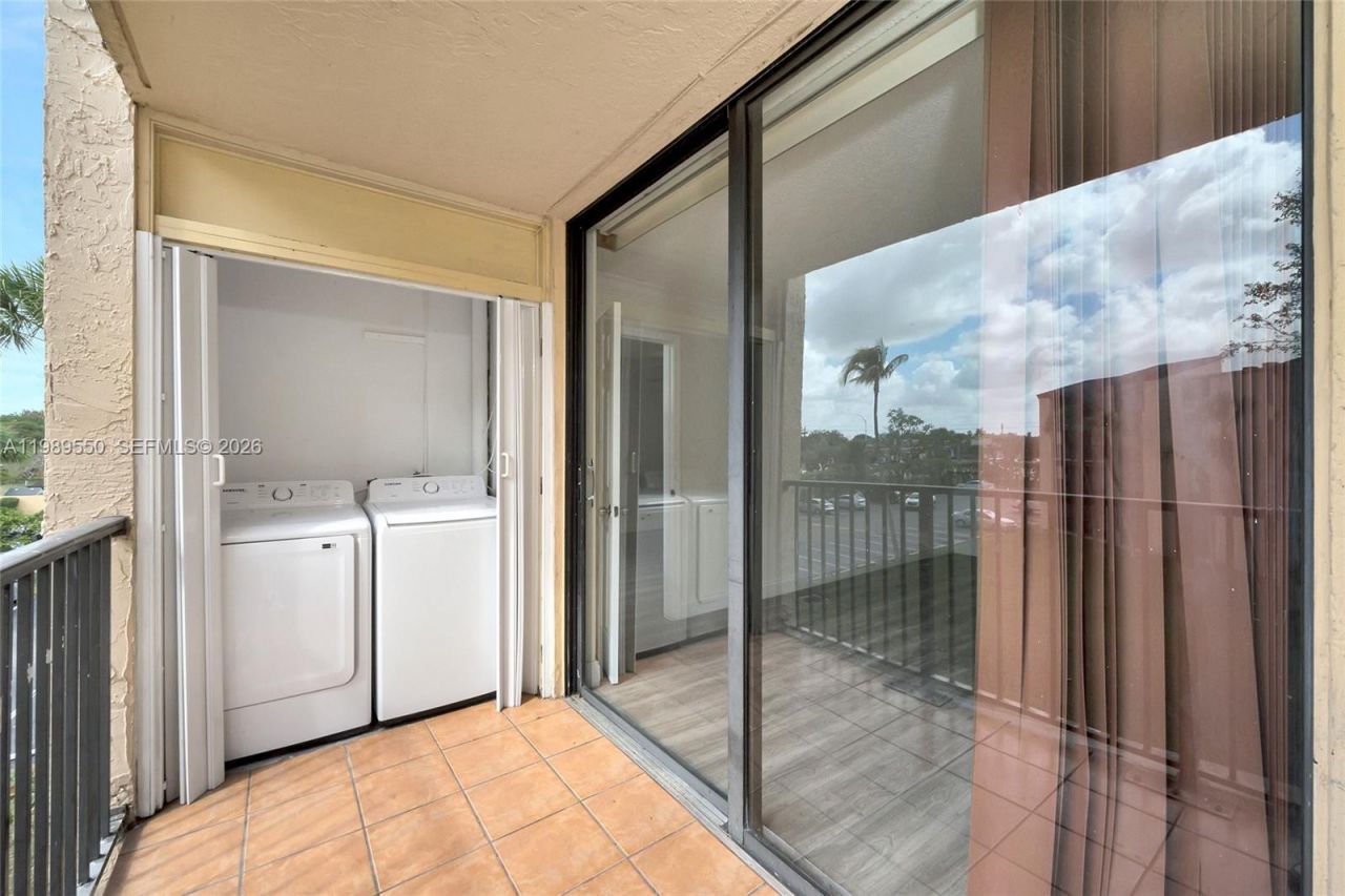 14601 N Kendall Dr , Unit 308K, Miami, FL 33186 Photo