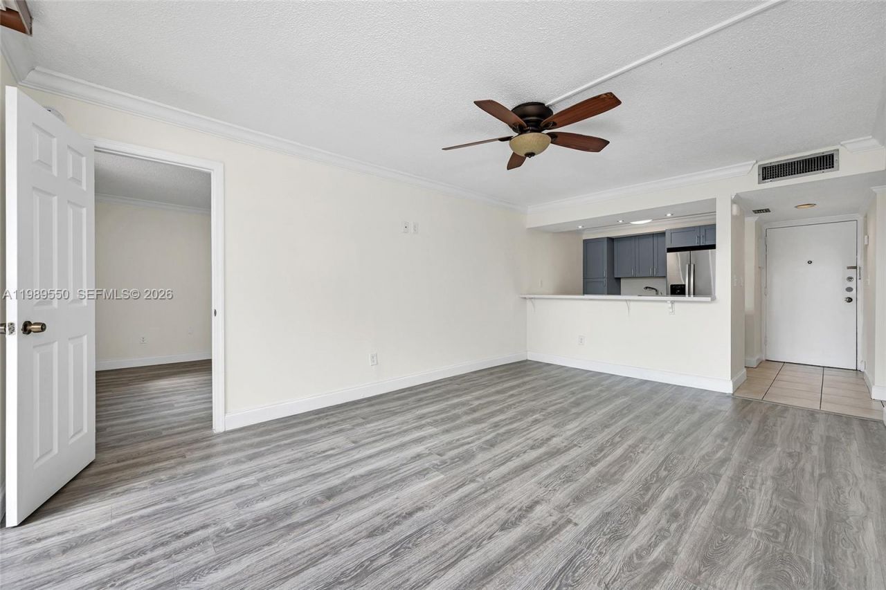 14601 N Kendall Dr , Unit 308K, Miami, FL 33186 Photo